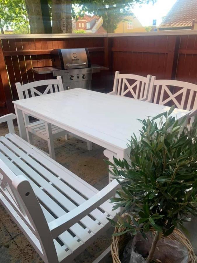 Ferie Lejlighed I Skagen -Huset Med Den Gronne Dor Exteriör bild