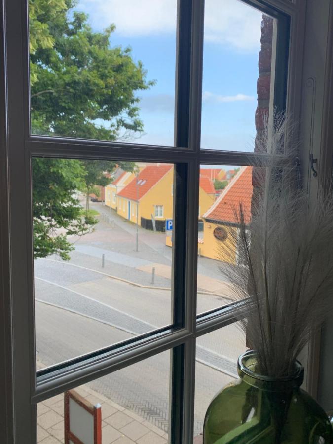Ferie Lejlighed I Skagen -Huset Med Den Gronne Dor Exteriör bild